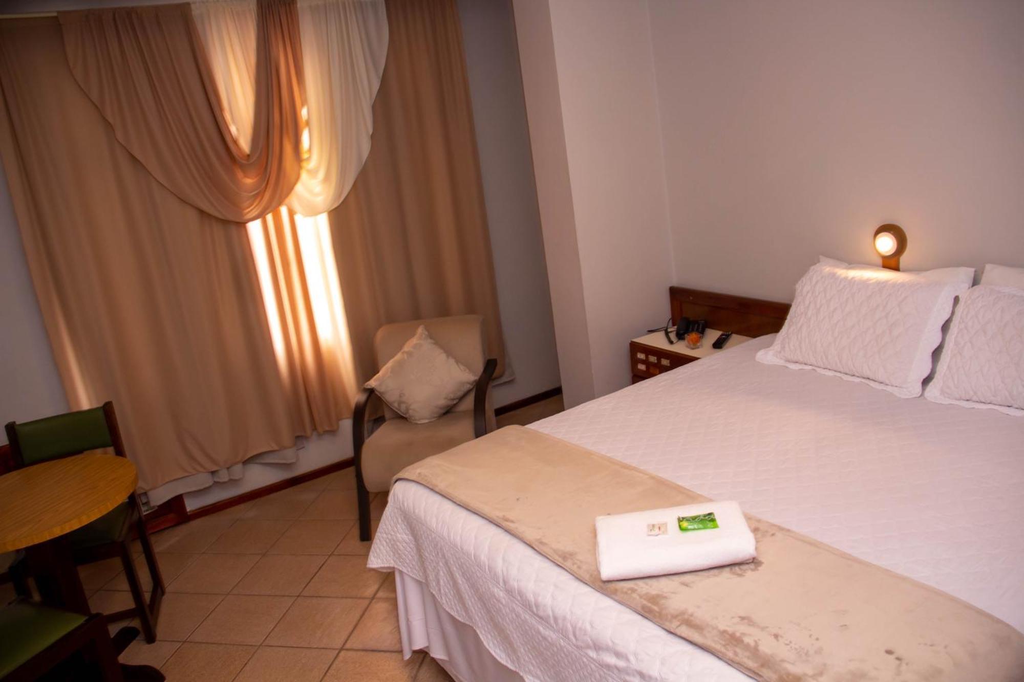 Hotel Domhof บลูเมเนา ภายนอก รูปภาพ